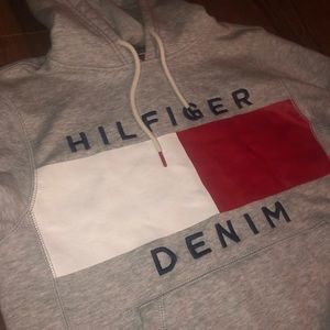 Tommy hilfiger hoodie